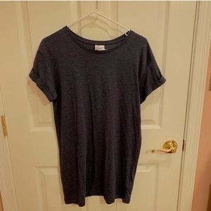 H & M divided t shirt dress